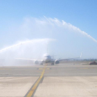 S'ha celebrat el bateig de l'avió procedent de Liverpool.