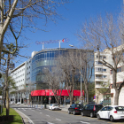 Una imagen de la fachada del Centro Carrefour de Reus, en la avenida Marià Fortuny.