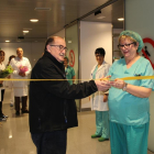 Imatge de la inauguració realitzada pel personal de l'hospital de la nova àrea de CMA.