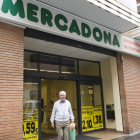 El supermercado Mercadona situado en la calle Manuel de Falla.