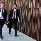 Los fiscales anticorrupción Fernando Bermejo y José Grinda saliendo de los juzgados del Vendrell en una imagen de archivo.