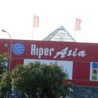Hiper Asia es el último gran almacén chino que se ha abierto en Les Gavarres, a principios del pasado mes de agosto.