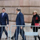 La exconsellera de Enseñanza, Irene Rigau, llegando al Palacio de Justicia, el 7 de febrero de 2017 en la segunda jornada del juicio por el 9-N.