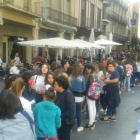 La cua de seguidors arribava fins a la plaça del Mercadal.