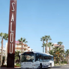 Imatge d'un autobús PLANA a Salou.