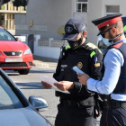 Foto d'arxiu d'un control conjunt de Mossos d'Esquadra i Policia Local de Torredembarra el 2020.