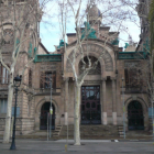 Imatge de la façana exterior del Tribunal Superior de Justícia de Catalunya.