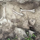 La trinxera de la Guerra Civil on s'han trobat les restes està situada en el Mas de la Pila.