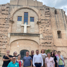 La plaça Mossèn Gaietà Ivern de Mont-roig del Camp va acollir ahir la presentació d'aquest muntatge teatralitzat i coral.