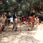 Els atletes que participen en una de les curses incloses en el Festival Terra Ibèrica de Calafell.