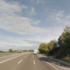 Un accidente al AP-7 en Tarragona genera un kilómetro de retenciones