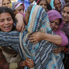 La ciutat de Lahore comença a enterrar les víctimes de l'atemptat terrorista.