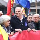 L'eurodiputat Esteban González Pons a la concentració a favor de la constitució espanyola davant del Parlament Europeu a Brussel·les el 6 de desembre.