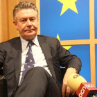 Karel de Gucht ha criticat el posicionament europeu davant la crisi catalana.