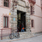 pla general de la façana principal dels jutjats de Tortosa.