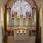 Imatge general de l'espectacular orgue 'Metzler' del monestir de Poblet -únic a tot l'estat espanyol-, inaugurat el 2012, i que conté més de 3.500 tubs que li confereixen una sonoritat única i especial com l'espai que l'acull