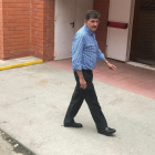 Josep Maria Andreu, entrando en las oficinas del Nàstic.