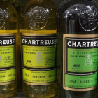 El Chartreuse groc té un grau d'alcohol del 40% i, el verd, del 55%, i és considerat com la beguda de Tarragona, ja que es va fabricar a la ciutat fins el 1933.