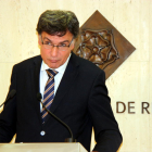 El concejal de Hacienda y Recursos Generales del Ayuntamiento de Reus, Joaquim Enrech, en rueda de prensa sobre las ordenanzas.
