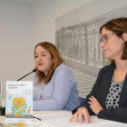 Ivana Martínez i Sílvia Mayo, durant la presentació de la nova campanya de recollida.