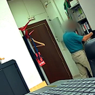 Una de les imatges de càmeres de seguretat d'una de les oficines robades.