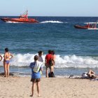 Salvament Marítim i Creu Roja van realitzar una intensa recerca durant més de tres hores.
