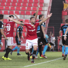 Xavi Molina, queixant-se del gol fantasma que no va pujar al marcador en el partit de Copa.