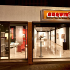 La galería Anquin's Gallery se encuentra en la calle Campoamor de Reus.