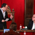 Alejandro Fernández va dedicar unes paraules a Josep Fèlix Ballesteros, ahir, al Saló de Plens.