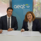 La Directora General de l'AEQT, Teresa Pallarès, junt amb el Director d'Oficina i Mànager de Barcelona d'RDT