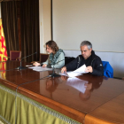 La portaveu del grup municipal de la CUP, Laia Estrada, i el regidor Jordi Martí, ahir.