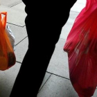 El govern espanyol prohibeix a partir del 2021 les bosses de plàstic que no siguin compostables.
