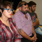 Pla conjunt dels condemnats per l'agressió a les animalistes del Mas de Barberans al banc dels acusats.