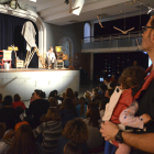 El teatro del Poso de Pescadores se llenó de referencias marítimas.