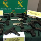 Algunas de las armas intervenidas por la Guardia Civil en la macrooperación contra el tráfico de armas.