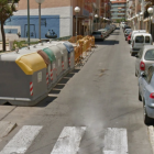 En Tarragona ha quemado un contenedor de papel de la calle Nou.