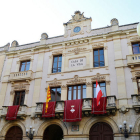 Imatge d'arxiu de la façana de l'Ajuntament de Valls.