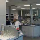 El laboratorio de Aigües de Reus es el encargado de realizar las analíticas a demanda.