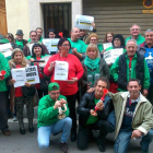Miembros de la PAH Bajo Gaià que han participado en la protesta.