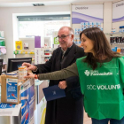 Els voluntaris hauran d'animar a les persones que entrin a la farmàcia a comprar un medicament per la campanya solidària.
