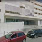 La façana de l'hospital Verge de la Cinta de Tortosa.