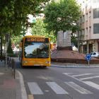 Un dels autobusos de l'empresa municipal Reus Transport que ofereixen servei a la L11.