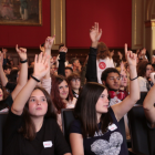 Imatge d'alumnes de Tarragona participant a la trobada de Scholas Ocurrentes.