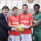 D'esquerra a dreta, Josep Maria Andreu, Juan Muñiz, Giorgi Aburjania i Fabrice Ondoa, durant la presentació dels jugadors al 2016.