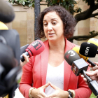 La portavoz adjunta del PSC en el Parlament, Alícia Romero, haciendo declaraciones a los medios este 20 de octubre.