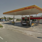 L'assalt es va produir a la gasolinera Shell situada a l'inici de la carretera TV-3146, a la Pineda.