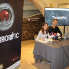 La consellera de Turisme, Inma Rodríguez i el gerent d'Argos, Julio Villar, durant la presentació de la programació del Tarrorífic.