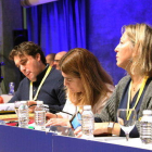 El coordinador organizativo del PDeCAT, David Bonvehí; la coordinadora general, Marta Pascal; y la presidenta en funciones del partido, Neus Munté, durante el Consejo Nacional de la formación en el edificio AXA de Barcelona.