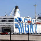 El creuer GNV Azzurra, atracat al Port de Tarragona per ordre de l'Estat des del 20 de setembre.