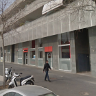 Imagen del número 6 de la calle Santiago Rossinyol y Prats, donde está situado el parking subterráneo.